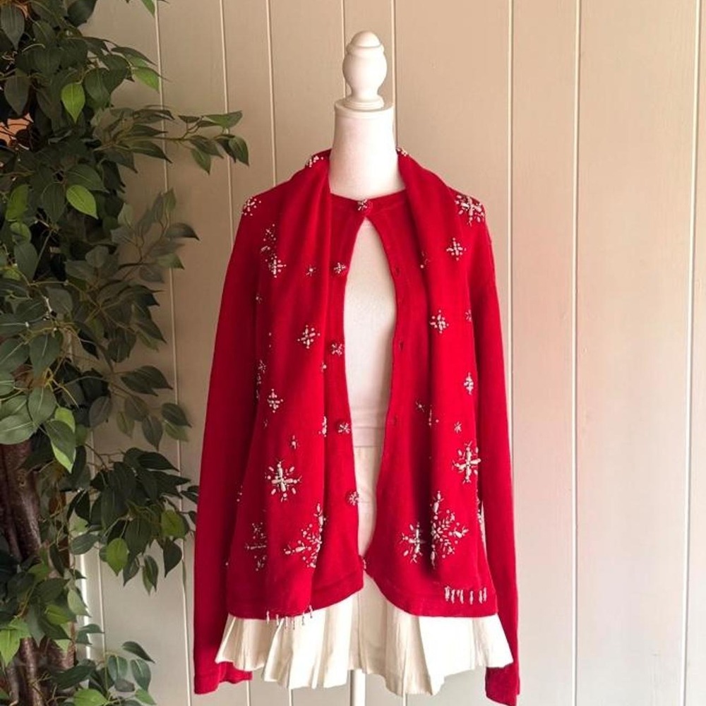 White Sag Button Front Pearl Snowflakes Red Cardigan Scarf Women's Size Large